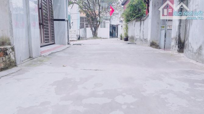 Hoa hậu phân lô ô tô tải ngõ thông 168m zá đầu tư Tiên Dương
