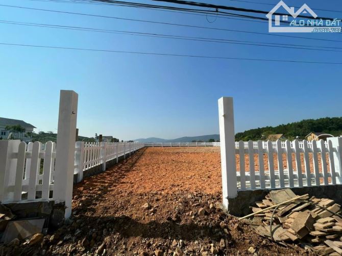 Bán đất nghỉ dưỡng Măng Lin phường 7 Đà Lạt thích hợp đầu tư phân được 2 lô