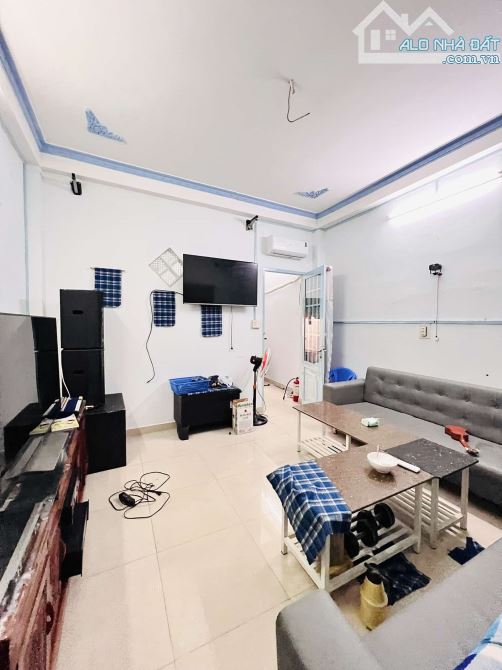 Bán Nhà Thoại Ngọc Hầu, 85M2, 4 Tầng, Hẻm 5M, Tân Phú Kế Tân Bình, Chỉ 7.x Tỷ