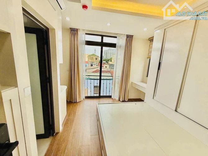 Tòa Căn Hộ DV Hoàng Hoa Thám  50m² x 6T, MT 4,9m, Lô góc, TM, 10P Khép Kín, 12,8 tỷ.