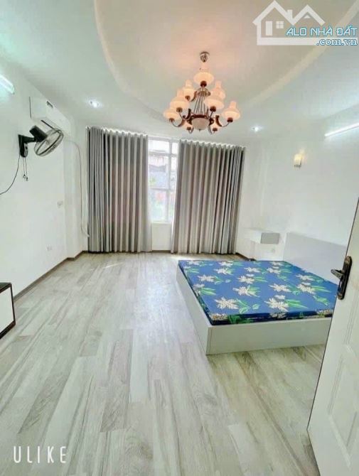 Bán nhà phố Bồ Đề, Long Biên. 6 tầng 60m2 Gara ô tô, Kinh doanh dòng tiền