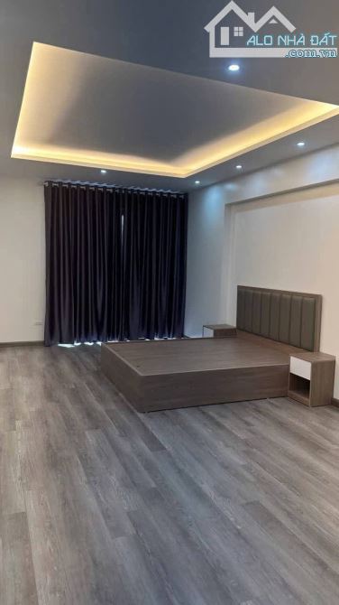 PHÂN LÔ Ô TÔ TRÁNH VÀO NHÀ, 50M RA PHỐ, 40M2X5 TẦNG, THÔNG KD NHỈNH 10 TỶ!