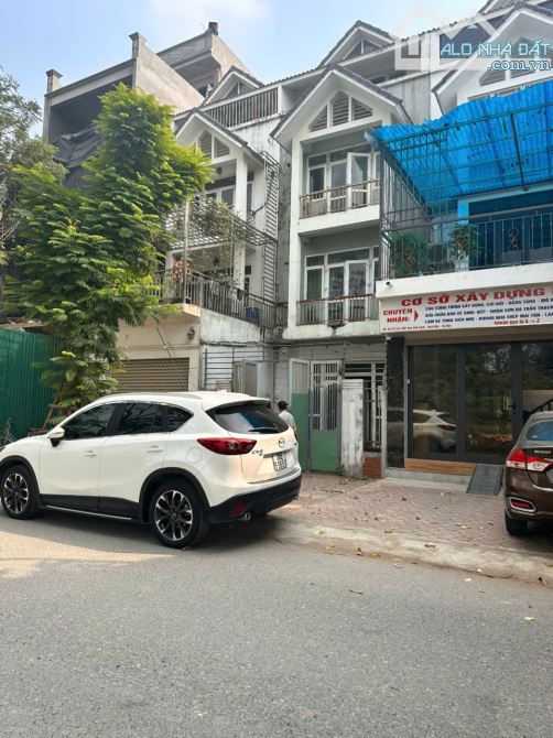 Bán liền kề, biệt thự Vân Canh Hud đường Trịnh Văn Bô giá dầu tư
