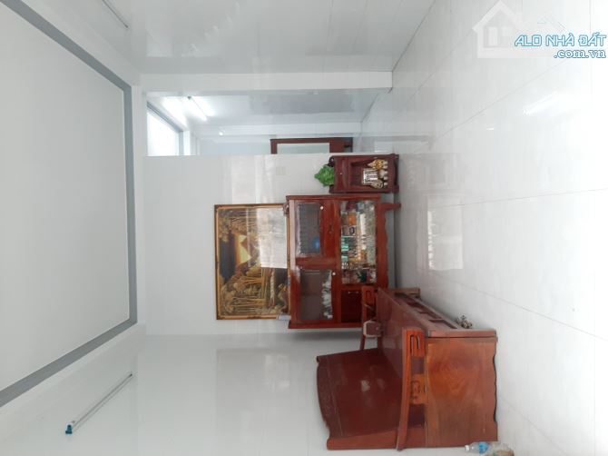 BÁN NHÀ 1 TRỆT 1 LẦU 1 TRỤC CHÍNH HẺM 130A ĐƯỜNG NGUYỄN THỊ MINH KHAI - 1