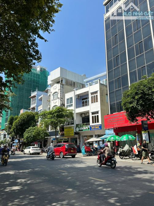 Hàng Hiếm nhà Mặt Tiền Hoa Lan P.2 Q.PN, DT: 4x16m, Trệt 3Lầu, HĐT: 80tr, Giá: 23Tỷ - 1