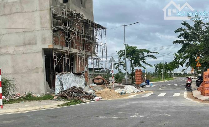 CƠ HỘI VÀNG ĐẦU TƯ ĐÓN " ĐIỂM RƠI " HẠ TẦNG LONG THÀNH GIÁ CHỈ 800TRIỆU-SỔ HỒNG RIÊNG - 1