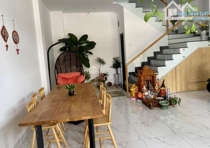 BÁN NHÀ MỚI MẶT TIỀN 1 TRỆT 3 LẦU_LÊ PHỤNG HIỂU_PHƯỜNG 8_VŨNG TÀU_ĐẦY ĐỦ TIỆN ÍCH_CHỈ 9 TỶ - 1