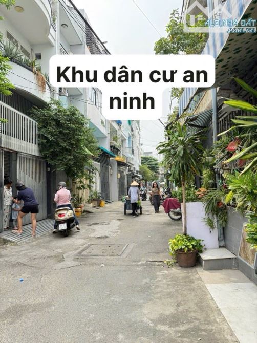 BÁN NHÀ ĐẸP 60M² – 4,6TỶ – HẺM XE HƠI – SỔ NỞ HẬU – HOÀN CÔNG ĐẦY - 1