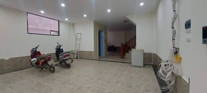 Bán Gấp Tòa CHDV Mới Tinh Ngõ 126 Hoàng Quốc Việt 80m2 x 8 Tầng 21.8n Tỷ Ô Tô Đỗ Cửa. - 1