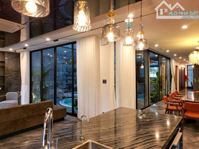 VIP! BÁN NHÀ 2 TẦNG 420M2 – 47,85 TỶ - MT NGUYỄN XUÂN KHOÁT - Q. SƠN TRÀ - 1