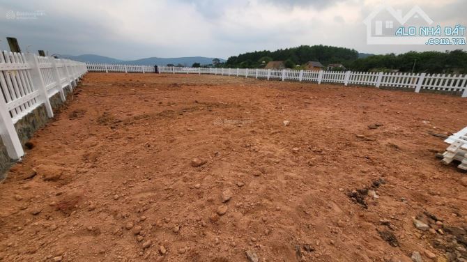 BÁN ĐẤT MẶT TIỀN MĂNG LIN THUẬN TIỆN KINH DOANH NGHỈ DƯỠNG PHÂN ĐƯỢC 2 LÔ ĐẦU TƯ - 1