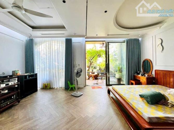 Bán gấp nhà Phương Mai, Đống Đa, Ô TÔ TRÁNH, kinh doanh, vỉa hè, view hồ, 45m2 X 4 tầng - 1