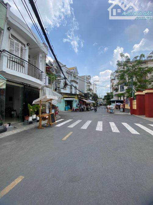 Mặt tiền KD trục LÊ ĐỨC THỌ P6 GV 48m2 = 4mx12m trệt 1Lầu đường 10m giá rẻ - 1