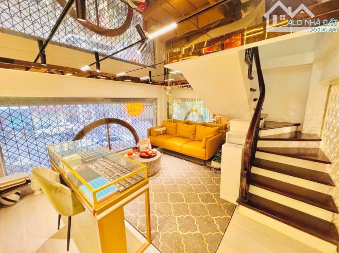 Nhà 6 tầng phố Phan Chu Trinh 36m Hoàn Kiếm Hà Nội qua Hồ Hoàn Kiếm kinh doanh buôn bán dò - 1