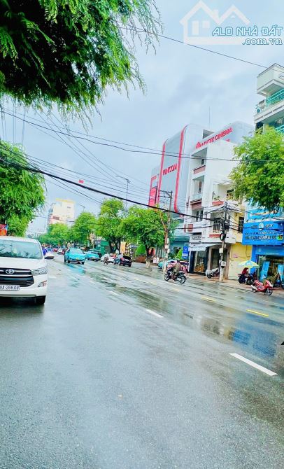 Bán nhà mặt tiền kinh doanh đường Thái Nguyên TTTP Nha Trang - 1