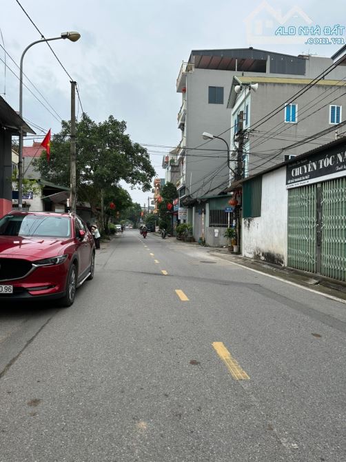 BÁN NHÀ 110M KD MẶT ĐƯỜNG VÂN NỘI, ĐÔNG ANH. ĐƯỜNG 10M CÓ VỈA HÈ - 1