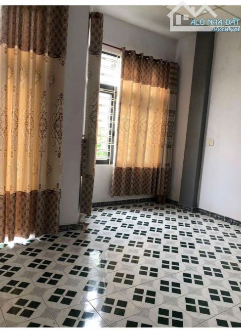 🏩 Bán nhà 2 tầng mt đường Dương Đức Hiền, 72m2, 4.1 tỷ tl - 1