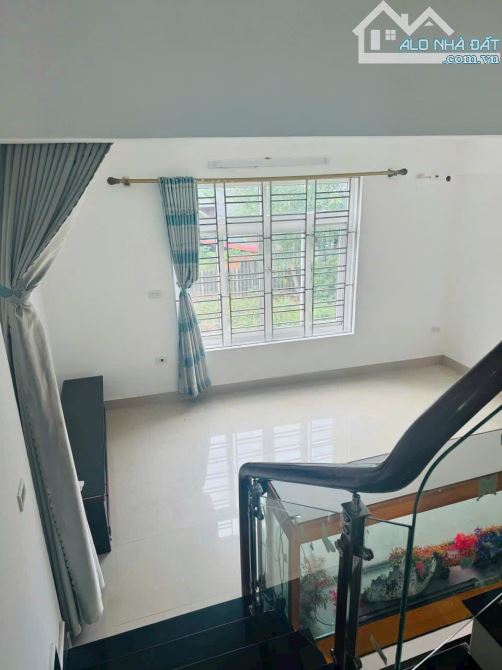 PHÚ MỸ - MỸ ĐÌNH - 4 CHỖ ĐỖ CỬA - 6,4 TỶ - 1