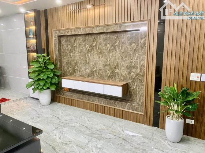 Khu đấu giá Ngô Thì Nhậm, Hà Đông nhỉnh 9 tỷ, 41m2, 5T, ô tô qua nhà, gần chợ, gần trường - 1