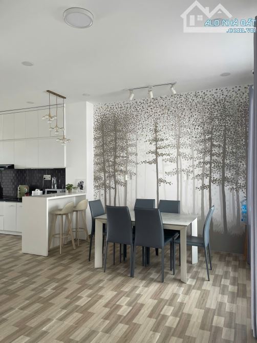 Bán nhà trung tâm tp Đà Lạt Thích hợp vừa ở vừa kinh doanh.153m² ;3 tầg, 13phog, 10ty - 1