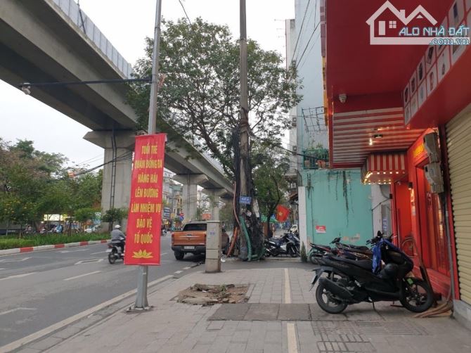 26 Hoàng Cầu 97 3 6.5 15 68 tỷ Đống Đa, - 1