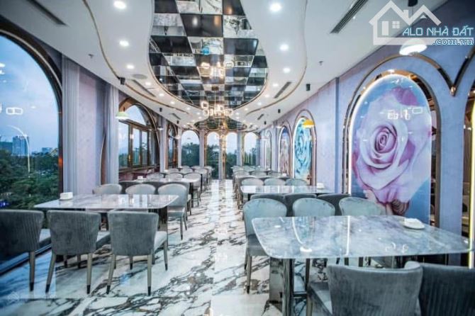 Bán nhà 7 tầng mới 100% đối diện cầu tình yêu đường Trần Hưng Đạo , 125m2 - giá 52 tỷ - 2