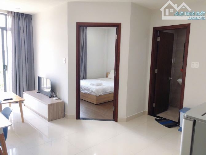 Căn hộ 1PN siêu rộng 70m2 , FREE PHÍ DỊCH VỤ ngay sân bay - 2
