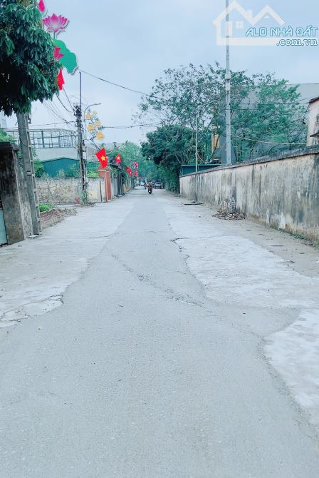 Bánn đất đấu zá đẹp vỉa hè rộng ô tô tránh phóng vù vù 100m Vân Nội zá rẻ - 2
