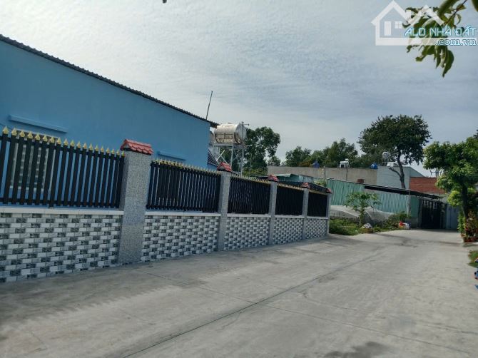 LÔ ĐẤT 1200M2 VUÔNG ĐẸP:  Đường Xe Tải - Hẻm Trần Thị Bốc - Gần Chợ Hóc Môn - Chỉ: 9,5 Tỷ. - 2