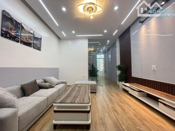 SIÊU PHẨM NHÀ ĐẸP, PHÂN LÔ, KINH DOANH VP, CẦU GIẤY, PHÙNG CHÍ KIÊN, 6 TẦNG 40M, 11 TỶ - 2