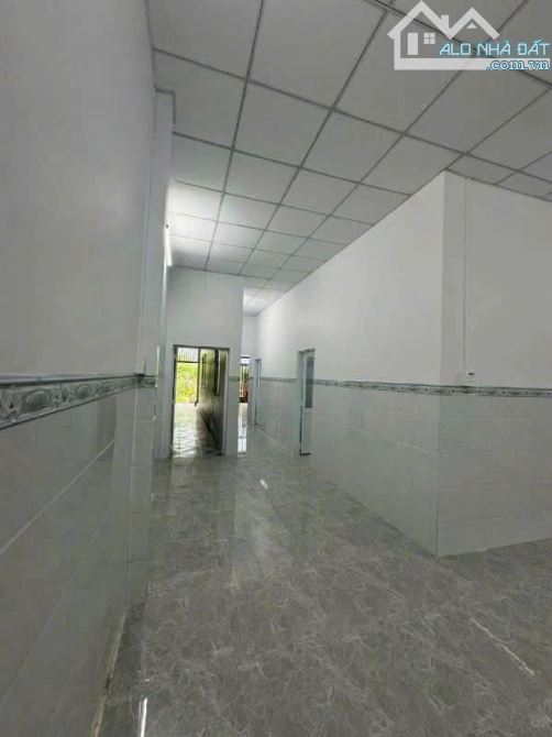 Bán gấp căn nhà đường Bàu Tre xã Tân An Hội - Củ Chi, 120m2 , Sổ hồng riêng , chỉ 650Triệu - 2