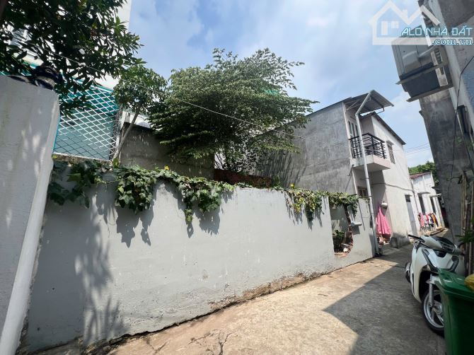 Bán Đất hẻm 49 đường 494 - p. Tăng Nhơn Phú A Q9 70m2-Gía 3,1 tỷ - 2