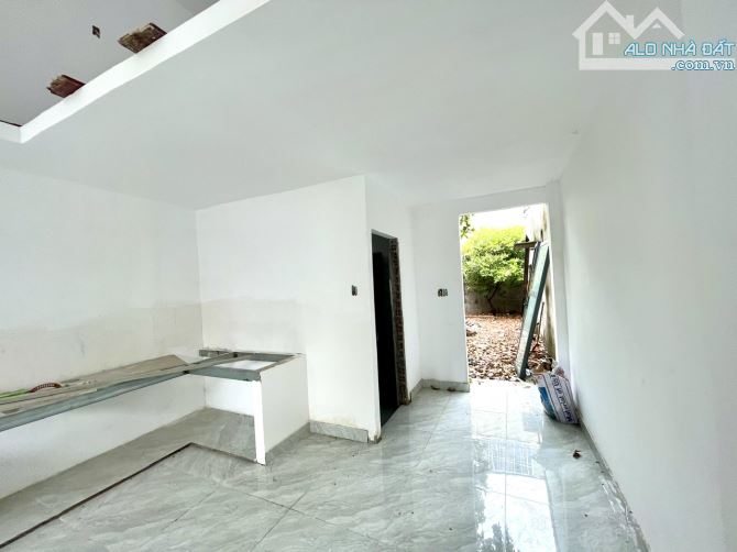 Sát mặt tiền Phạm Văn Chiêu - Lê Văn Thọ - 76m2 - hẻm xe hơi - chỉ 5 tỷ 2 - 2