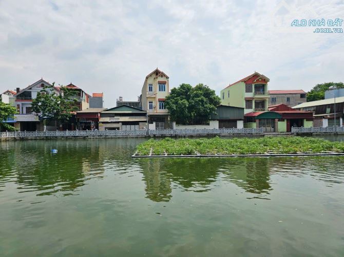 🇻🇳🇻🇳NGAY MẶT HỒ ~80m2 NHỈNH 1 tỷ - 2