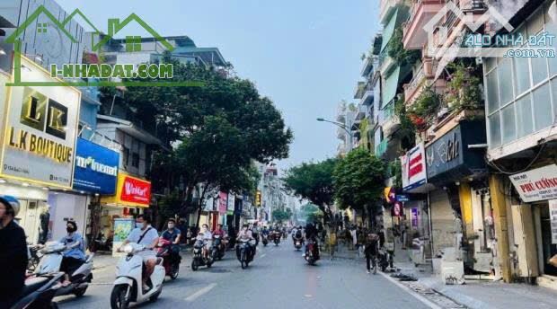 3 BƯỚC RA PHỐ - NGÕ TRƯỚC CỬA THOÁNG-NHÀ ĐẸP FULL NỘI THẤT Ở NGAY-GẦN NGAY PHỐ TÔN ĐỨC THẮ - 2