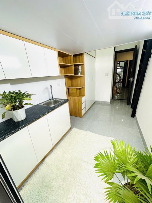 14.5 tỷ. Căn hộ dịch vụ Yên Xá giáp Tổng cục 5 Tân Triều. 22 phòng khép kín, 90 triệu 8% - 3