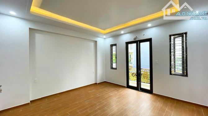 Cần bán Nhà 4 tầng TĐC Sao Sáng 654 Ngô Gia Tự - Diện tích: 56m2 ngang 4.8m - Công năng sử - 3