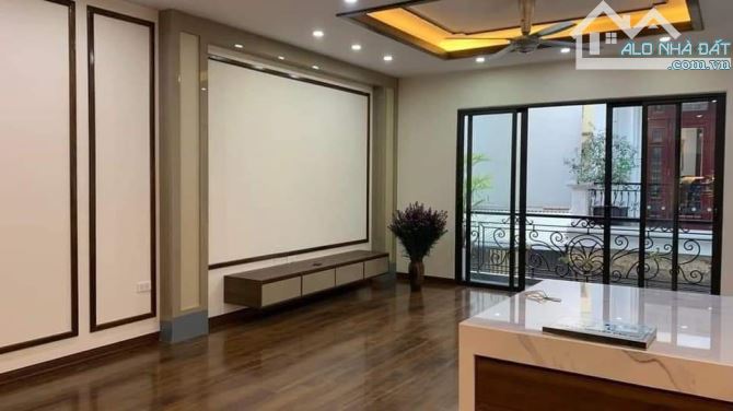 Bán nhà Phạm Văn Đồng, 36m2, phân lô, ô tô, nội thất chủ tặng,  nhỉnh 5tỷ. - 3