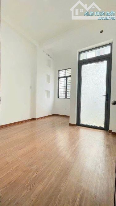 Bán nhà ĐẸP, 4 PHÒNG, 3 BƯỚC RA ĐƯỜNG LỚN, 36M2, Đường Chuyên Dùng 9, Quận 7. - 3