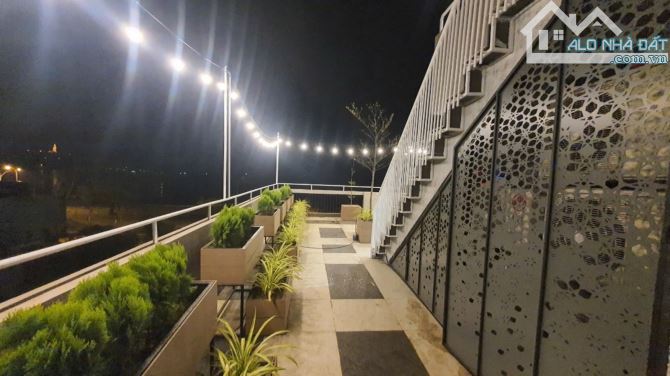 🎉🎉🎉 Sụp Hầm Bán ViLLA 4 Tầng View Biển Sơn Trà - Chỉ 8,9 tỷ - 3