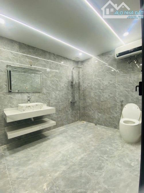 SIÊU PHẨM NHÀ PHỐ- ĐƯỜNG LÁNG- 30M2 – 4 TẦNG – GẦN PHỐ -GIÁ CHỈ 7 TỶ300 TRIỆU - 4