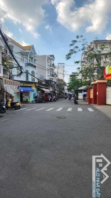 Mặt tiền KD trục LÊ ĐỨC THỌ P6 GV 48m2 = 4mx12m trệt 1Lầu đường 10m giá rẻ - 4