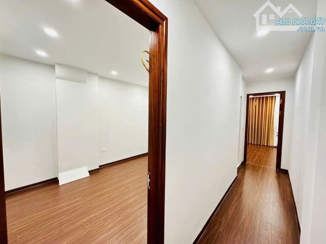 BÁN NHÀ PHÂN LÔ CÁN BỘ HOÀNG MAI – 57M² – 7 TẦNG – THANG MÁY – 13.5 TỶ - 4