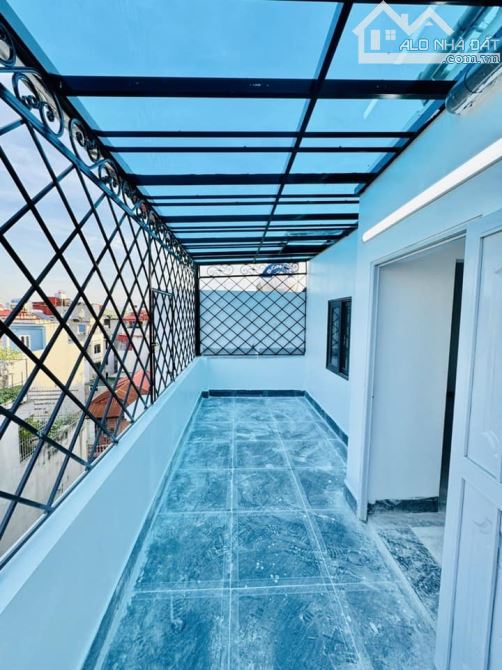 Ô TÔ TRÁNH NGAY CỔNG NHÀ BÙI XƯƠNG TRẠCH - 6T THANG MÁY - MT 6M - DT 36M*GIÁ 8 TỶ - 4