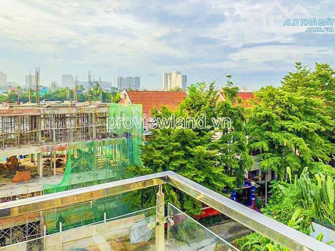 Bán biệt thự mt Nguyễn Văn Hưởng, 383m2 đất thổ cư, ngang 20m, 3 tầng - 4