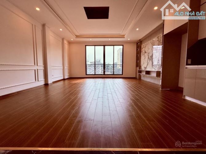 Bán gấp Phân Lô, 8 Tầng Khuất Duy Tiến, Thanh Xuân Bắc, 19 Tỷ 6 - 4