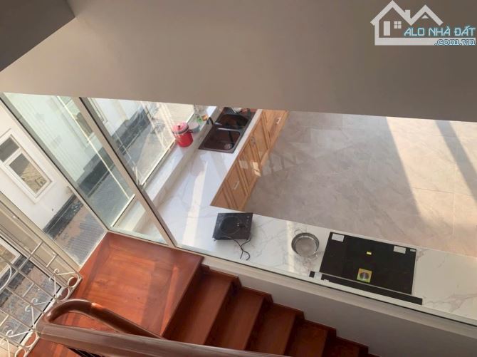 Nhà 4 tầng Phú Mỹ An 216m2 lô góc 3 mặt thoáng - 3
