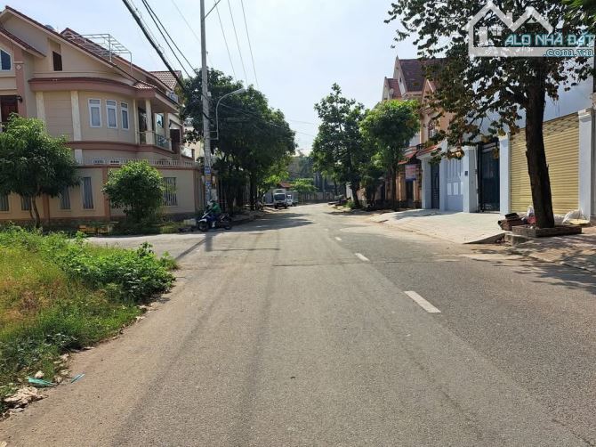 Bán đất góc 2 mặt tiền khu biệt thự Thạnh Xuân, Quận12 - Ngay ngã tư ga dt 16x24m
