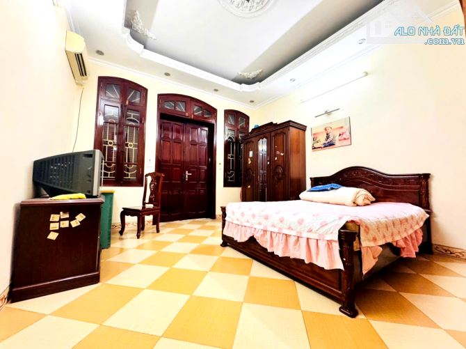 PHÂN LÔ VĂN QUÁN - HÀ ĐÔNG, 60 MÉT, 4 TẦNG, MT 5M, CHỈ 14,2 TỶ