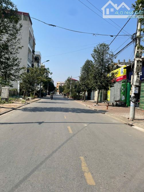 Bán Biệt Thự 3 Tầng Mặt Trần Khánh Dư KĐT An Huy Vũ Ninh Mt 12m Dt 230m Hướng TN Giá 27 Tỷ